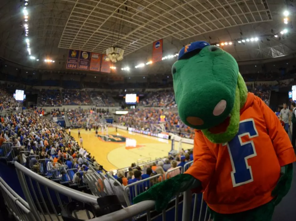 Gators Claim Top Spot in Men&#8217;s Poll, UConn Stay on Top of Women&#8217;s Poll
