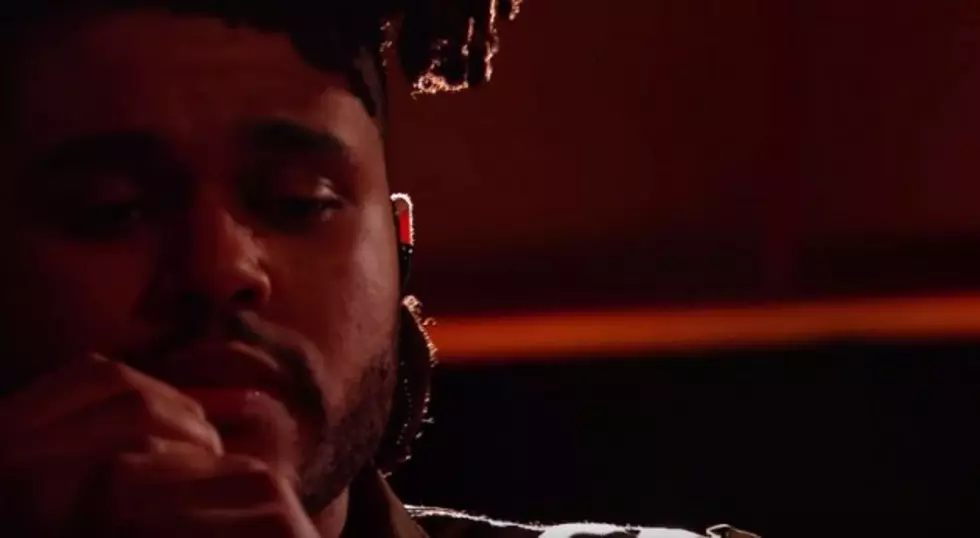 LIVE: The Weeknd Completely Kills &#8216;The Hills&#8217;