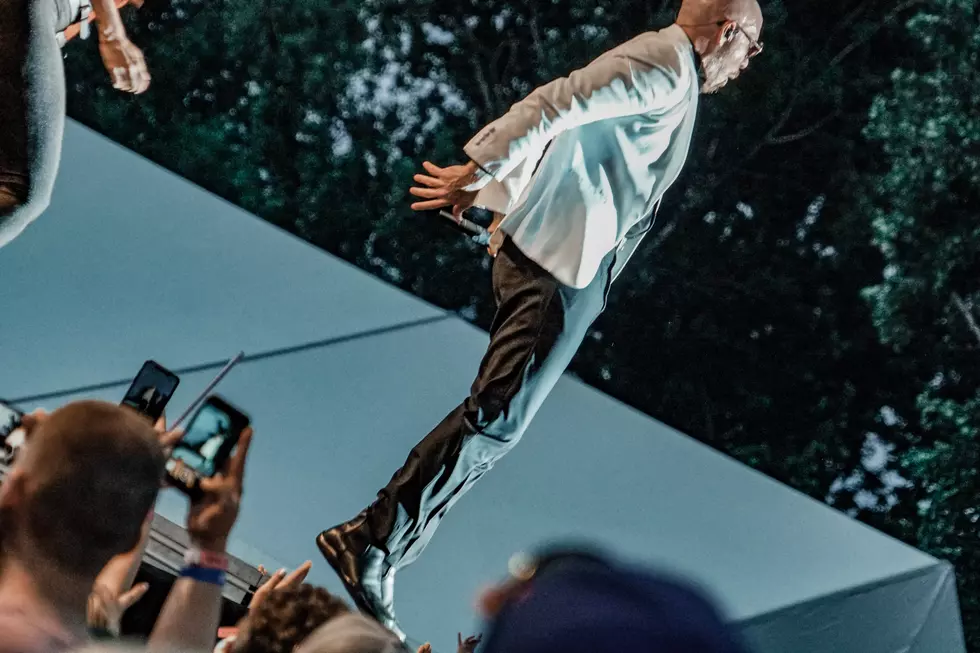 Kekeluv Showcases Pitbull’s Performance Through Photos  [Gallery Two]