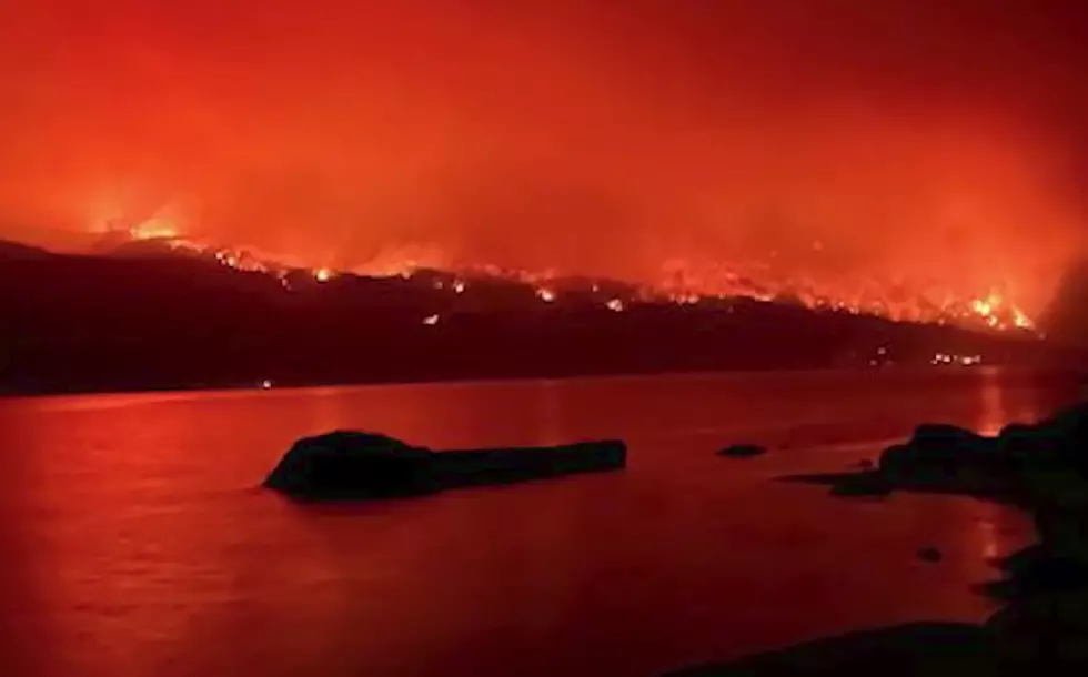 As Wildfires Blaze, Internet Asks “Are You Ok, Idaho?”