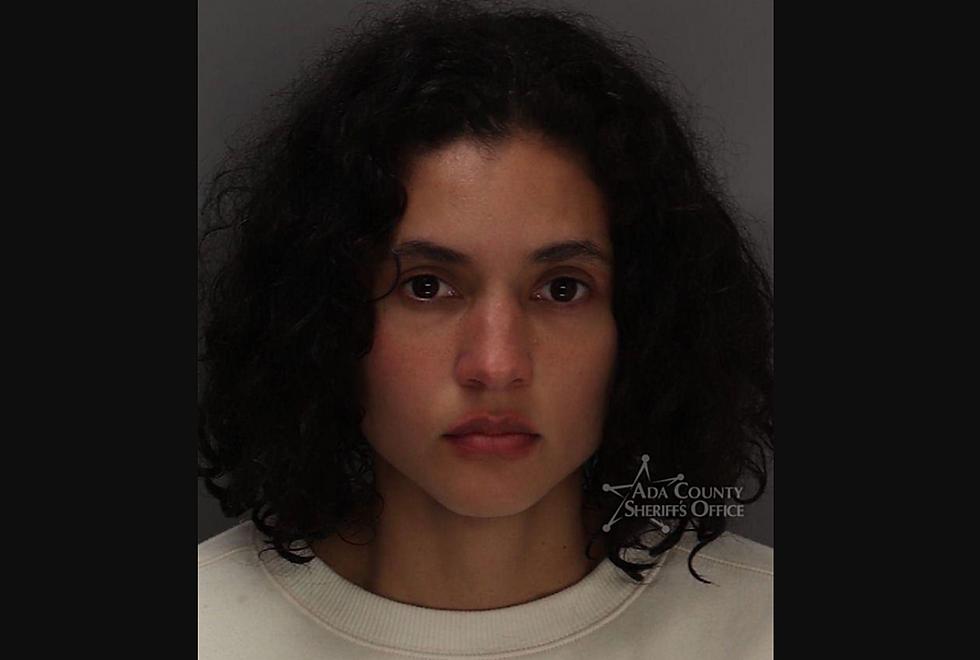 Daughter of Two Celebrities Arrested For Nudity in Boise Winco
