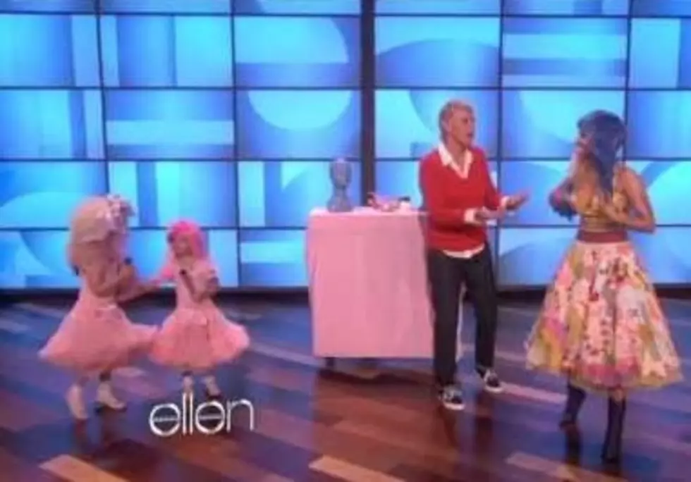 Nicki Minaj Suprises Sophia Grace on Ellen