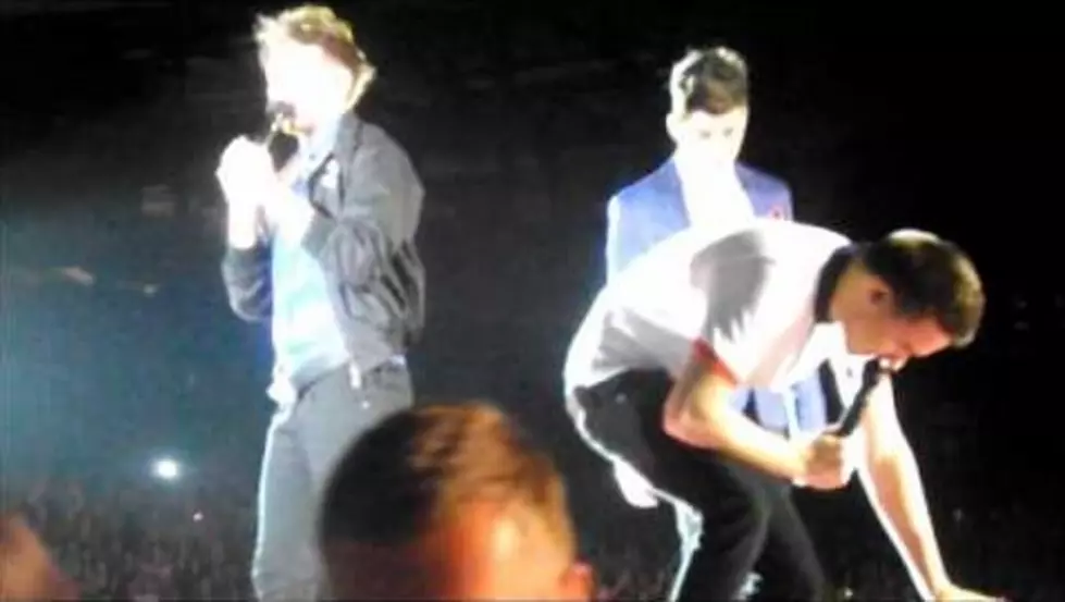 Want to See Harry Styles of One Direction Get Hit in the Crotch With a Shoe