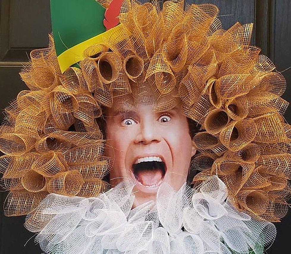 This Buddy the Elf Inspired Wreath is Hilarious