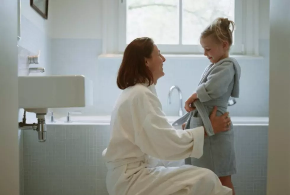Do You Shower with Your Kids &#8211; If So, To What Age?