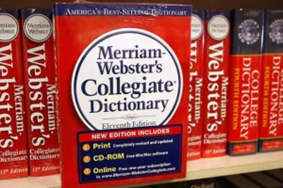 &#8216;Selfie,&#8217; &#8216;Hashtag&#8217; Lead New Words in Merriam-Webster Dictionary
