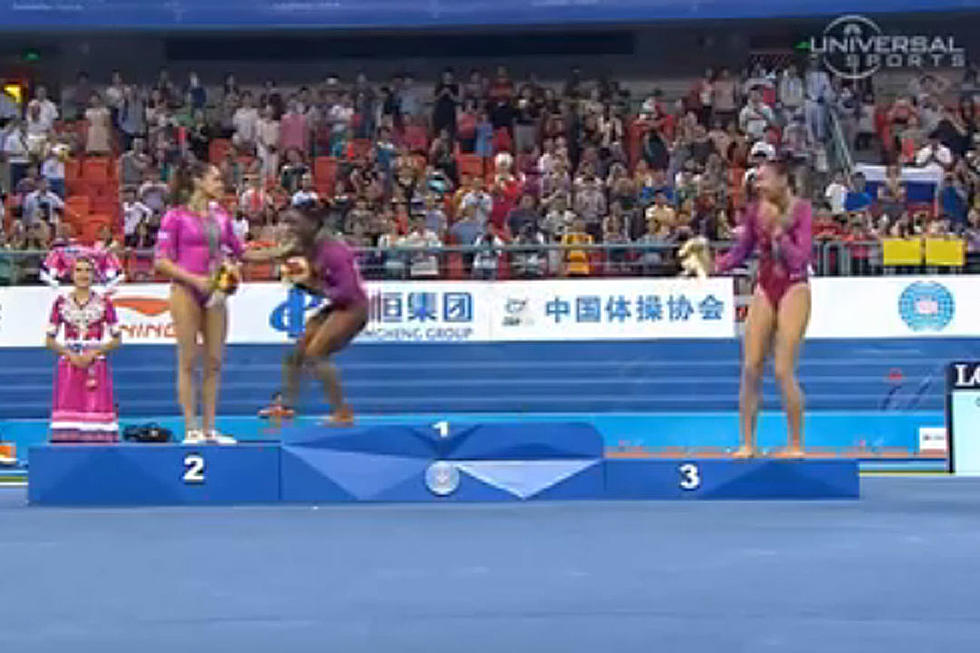 Determined Bee Really Hates This Gold Medal-Wininng Gymnast