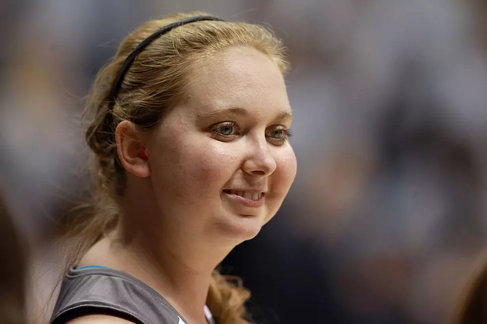 College Basketball Player Lauren Hill Dies From Brain Cancer