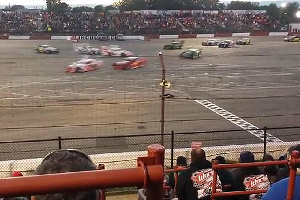 Dangerous Figure-8 Car Race Is the Height of Terrifying