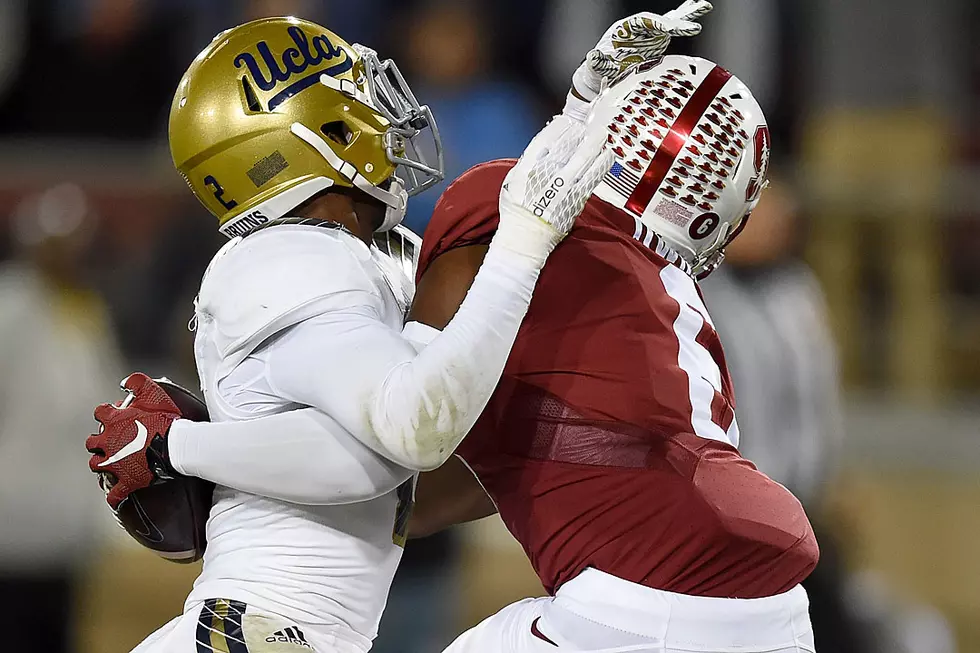 [Watch] Stanford WR Makes TD Catch That Defies All Logic & Reason