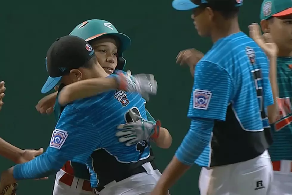 Little League Team Consoles Opposing Pitcher Who Gave Up Winning Hit