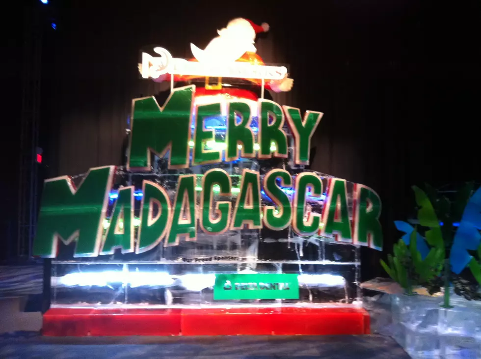 ICE! Featuring DreamWorks&#8217; Merry Madagascar