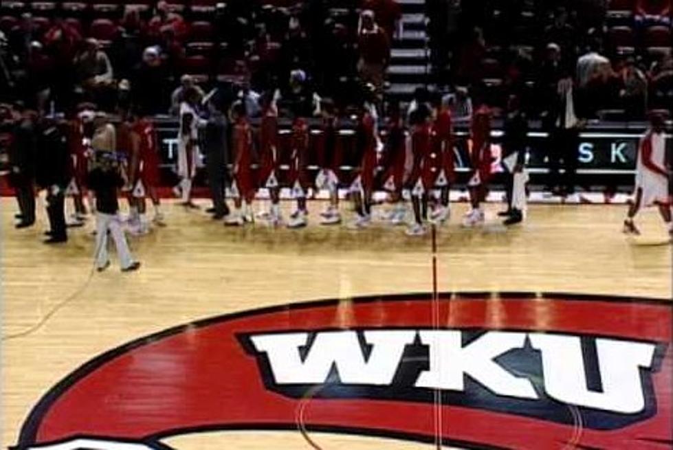 Referees at WKU Basketball Game Allow Six Players on Floor for Opponent’s Final Possession [VIDEO]