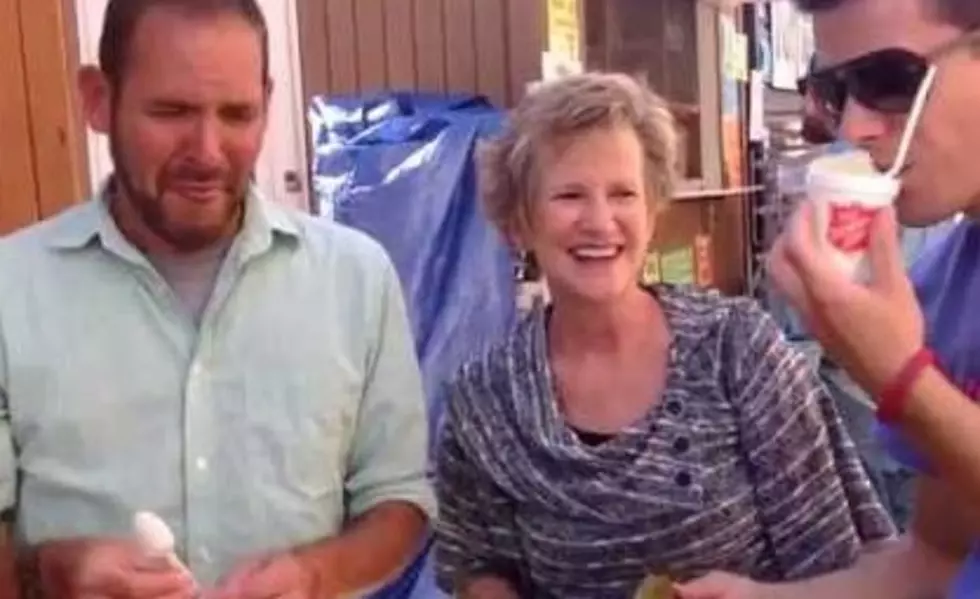 The Pickle Juice Icee at West Side Nut Club Fall Festival [Video]