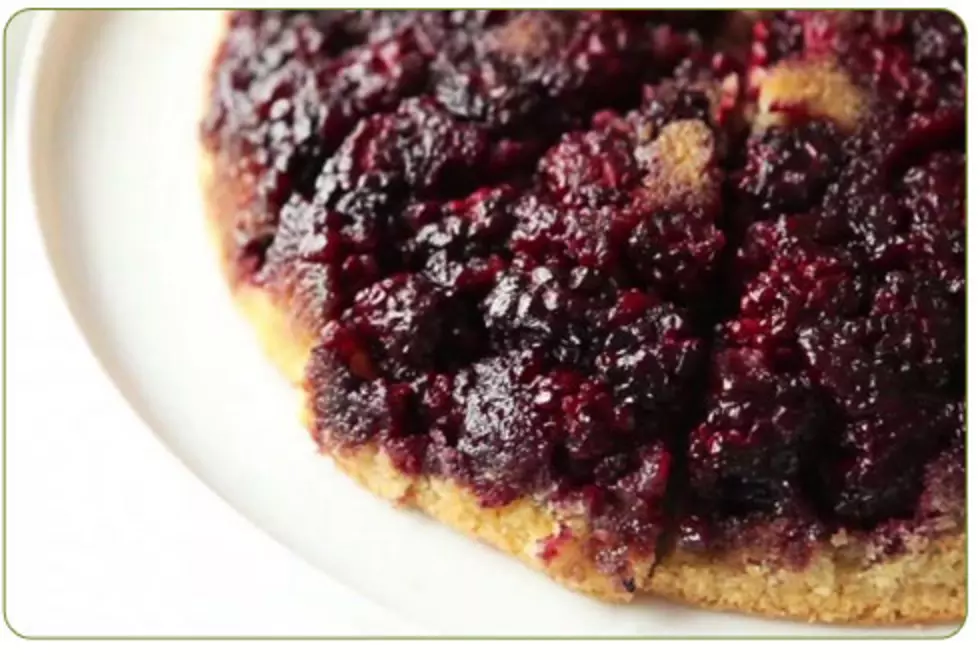 What&#8217;s Cookin&#8217;?: Blackberry Lemon Upside Down Cake [Recipe]