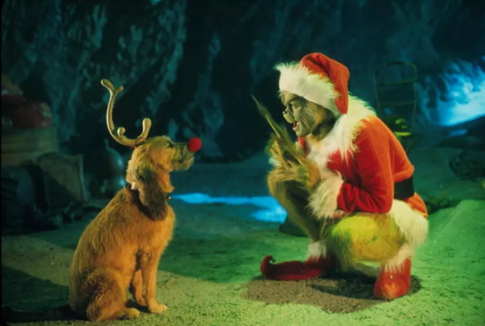 Meet The Grinch In Santa Claus (VIDEO)