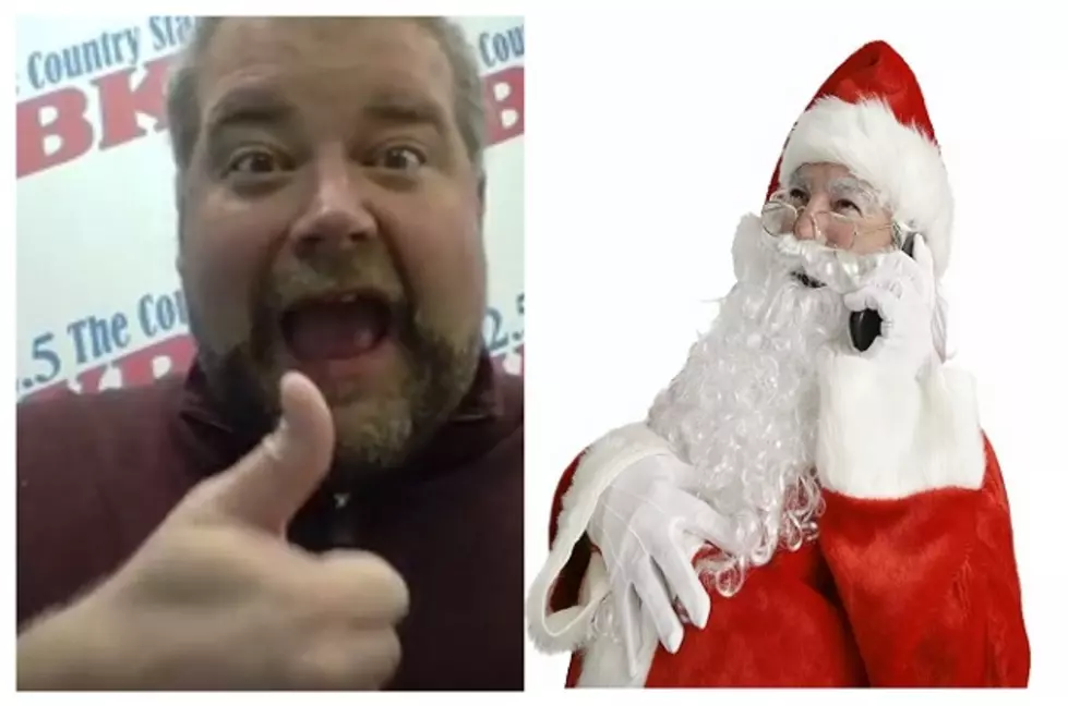 Beat the Rush and Call Santa Claus Right Now [VIDEO]