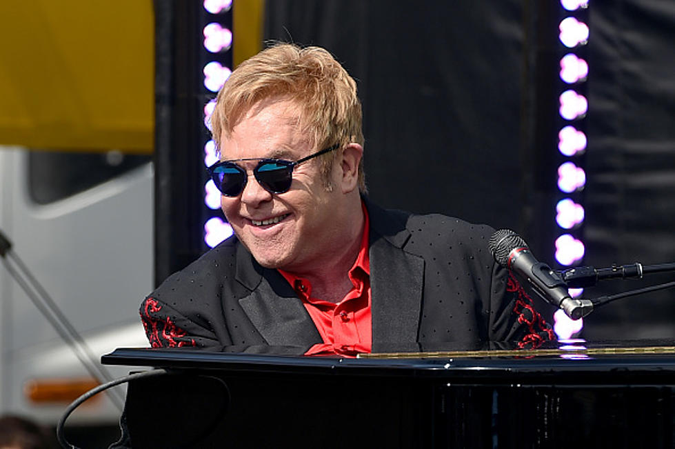 Elton John in Eville