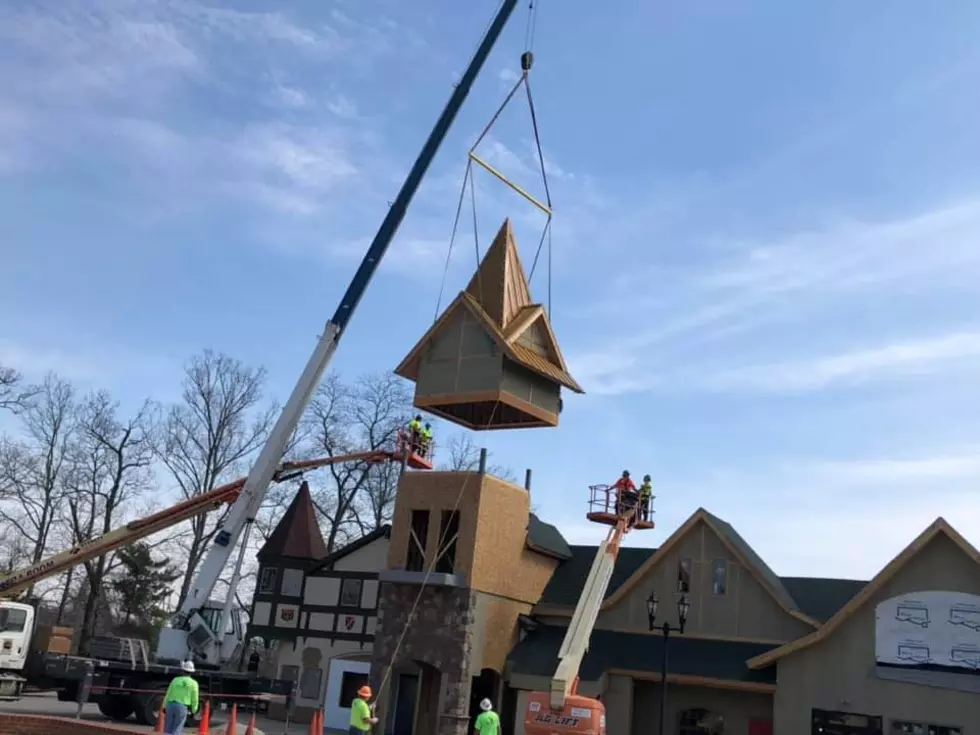 Holiday World Places Tower Atop Santa’s Merry Marketplace [Video]