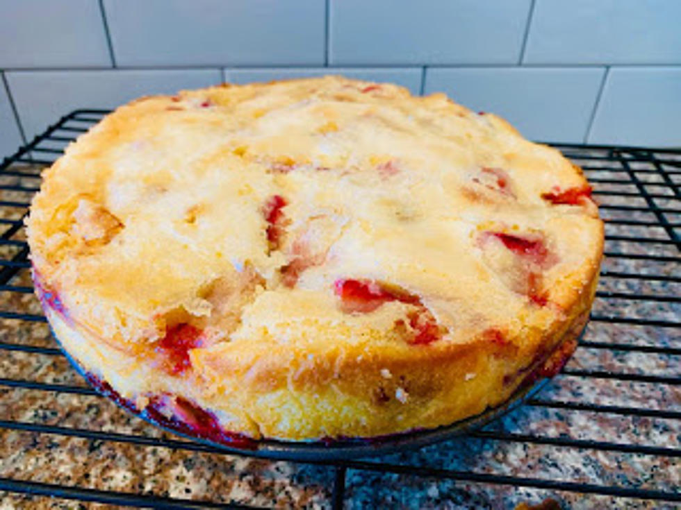 Patty's Strawberry Buttermilk Cake [Recipe]