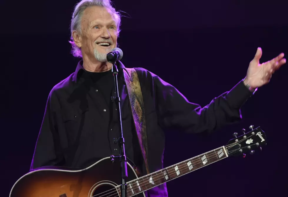 Kris Kristofferson is Coming to the Tri-State!