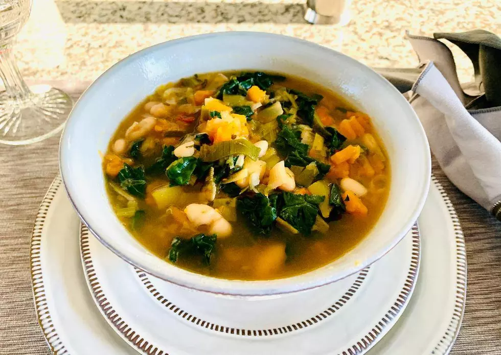 What’s Cookin’? Patty’s Tuscan White Bean Soup [RECIPE]