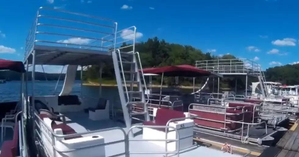 Beachfront Lake In Kentucky Has Pontoon Rentals, & Cabin Stays (VIDEO)