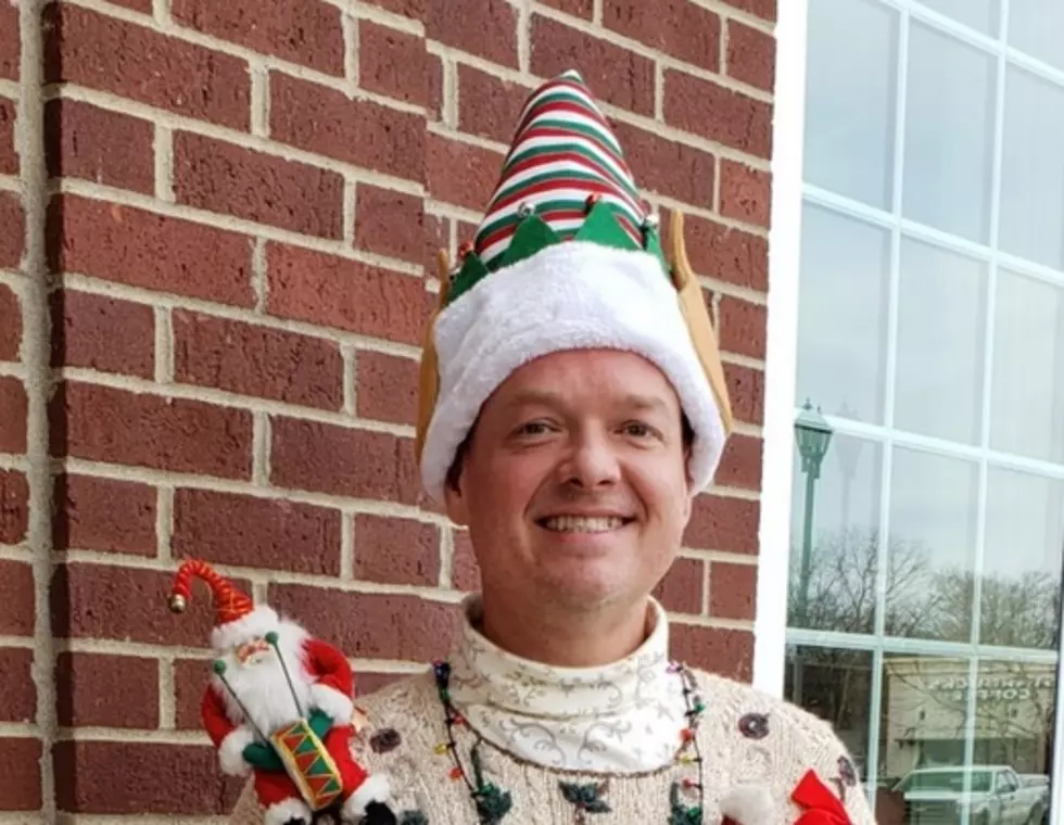 Oboro Man Featured In Ugly Sweater Contest on LIVE w/Kelly & Ryan