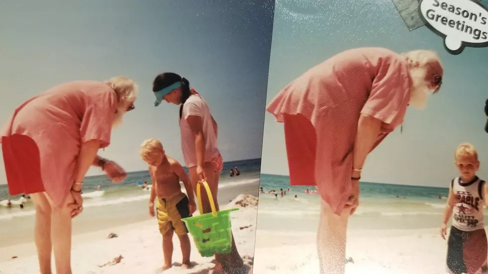 That Time Santa Claus Showed Up on a Gulf Shores Beach