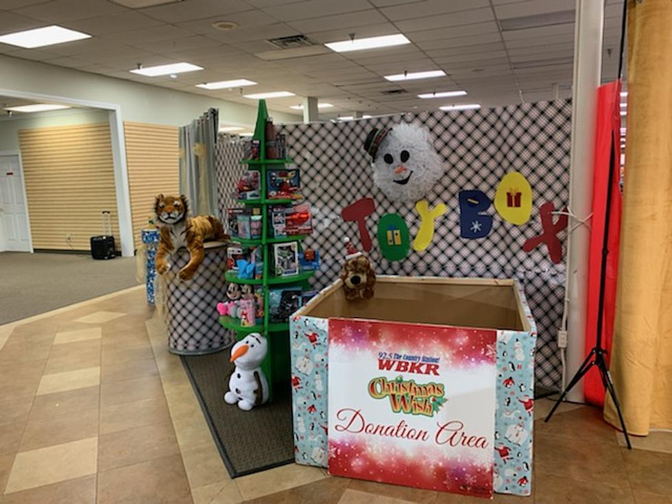 How Exciting! Christmas Wish Celebrates 45th Anniversary at New Location in Owensboro, Kentucky