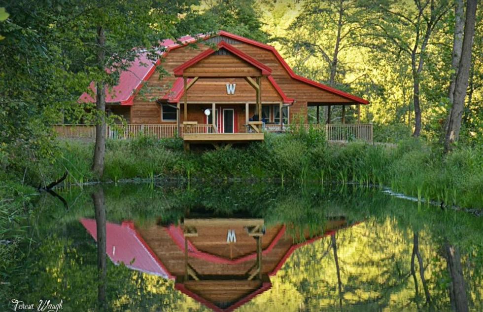 Luxury Cabin in the Kentucky Mountains Is Perfect For A Quiet Getaway