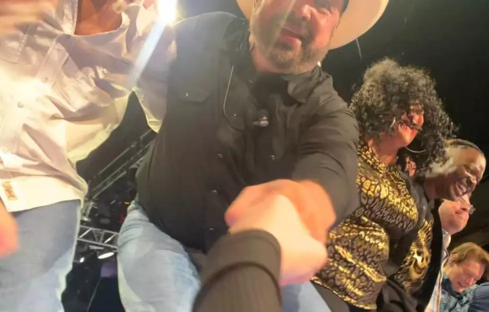 Owensboro Woman Shares Photos of Garth Brooks Concert from Her Front Row Seats