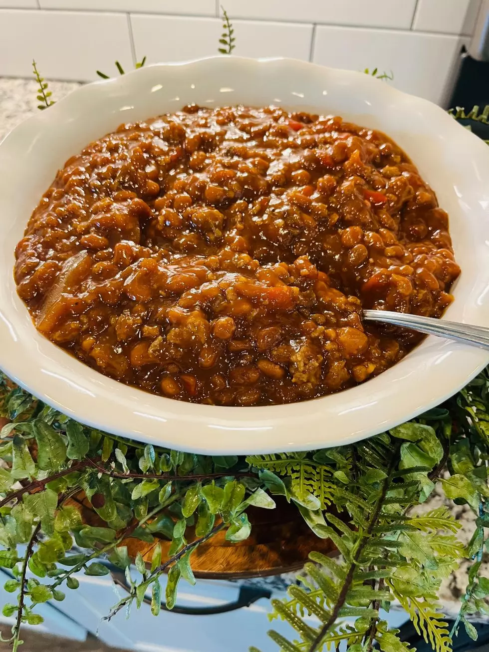 If You Love Baked Beans and Apple Pie, You’re Gonna Love This Tasty Dish!