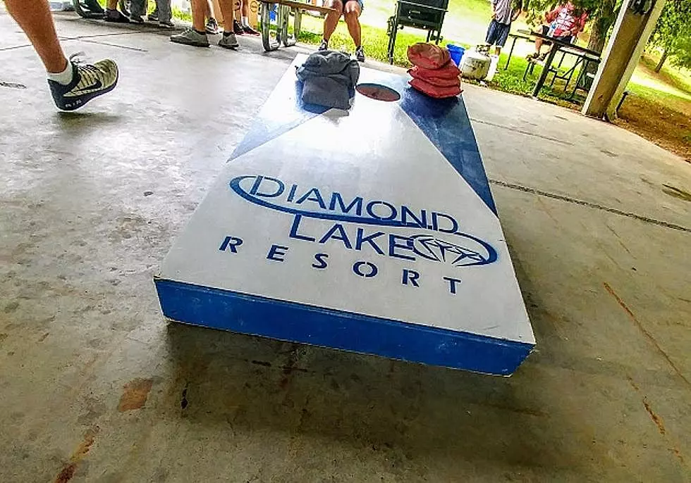 The Official 2022 Camp Country Schedule at Diamond Lake in Owensboro