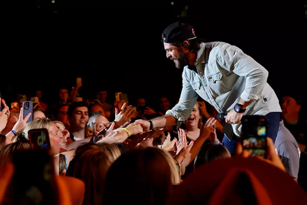 BE A LIGHT: Win Thomas Rhett Tickets for You and a Friend