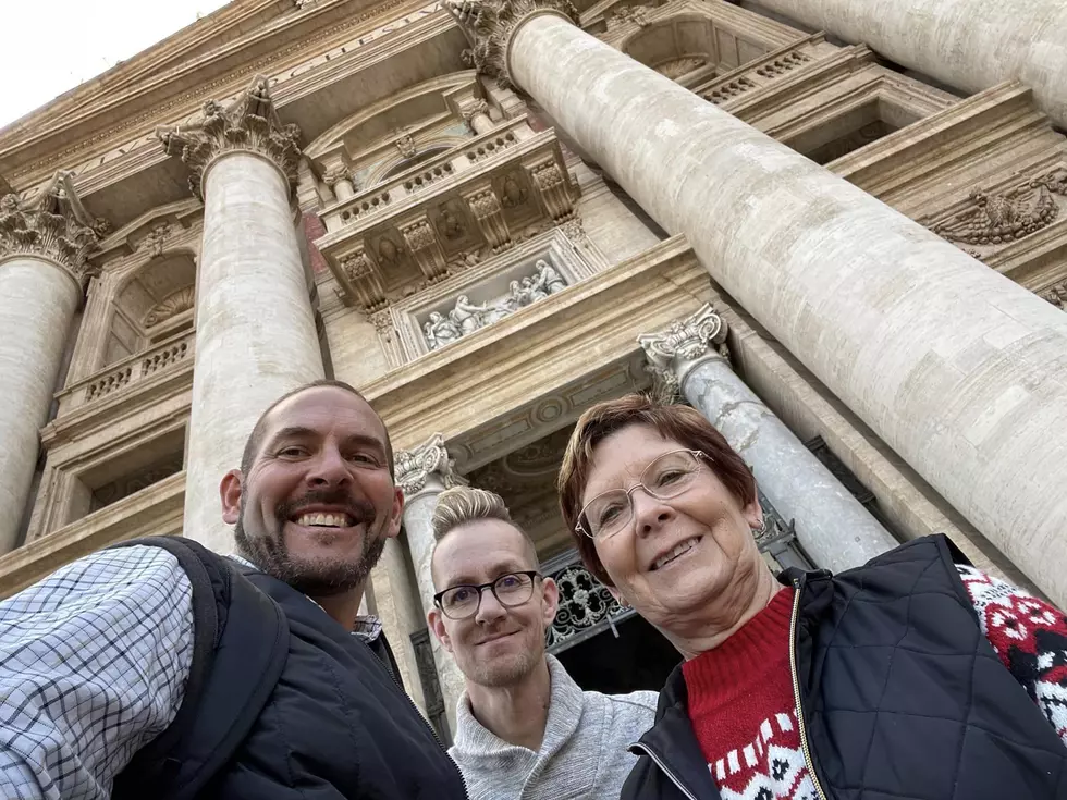 Kentucky Family Captures 20 Beautiful Photos of St. Peter’s Basilica in Rome