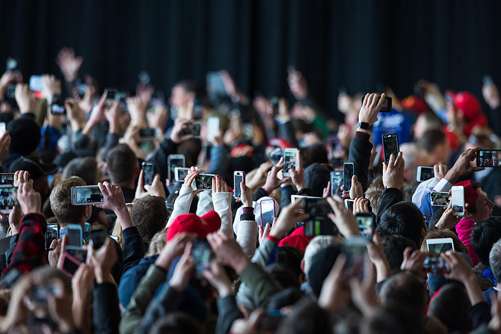 Reports: Apple Granted Permission For Patent That Would Block iPhones From Taking Photos/Video At Concerts