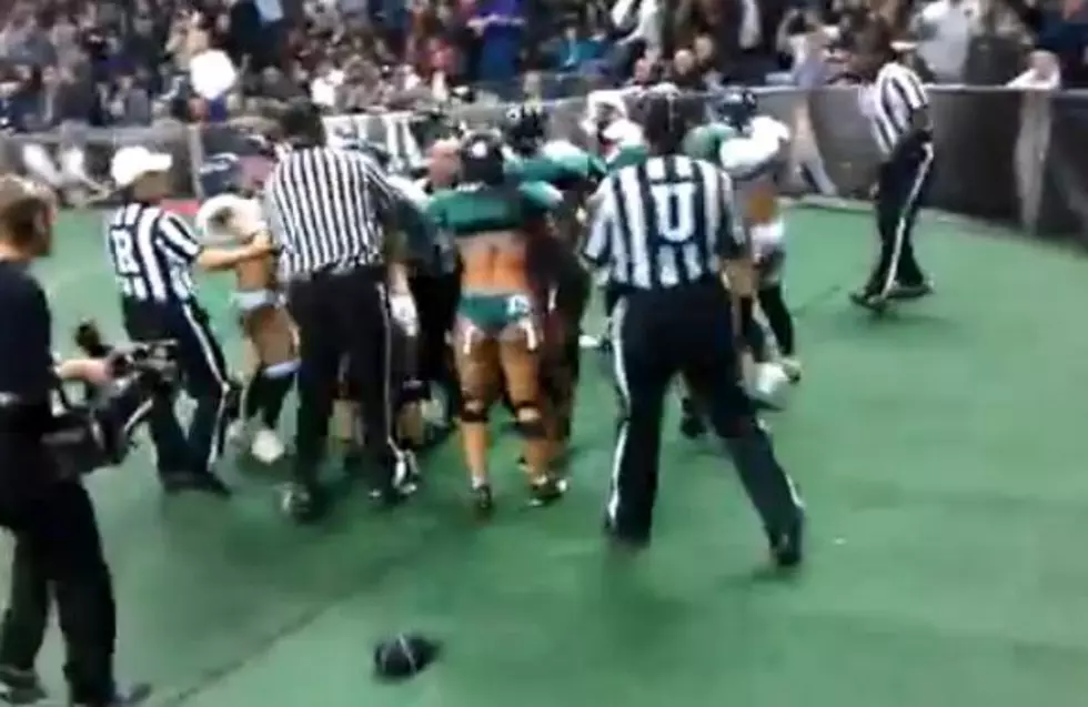 Lingerie Football Fight [VIDEO]