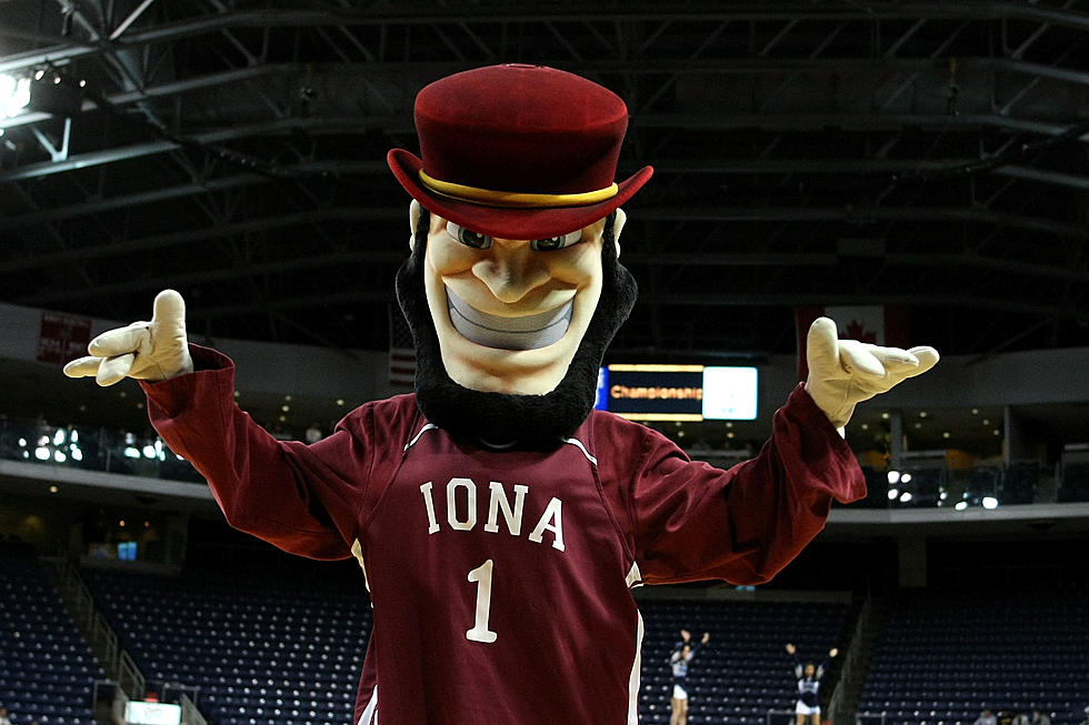 Iona Crushes Siena at The Garden, 95-59
