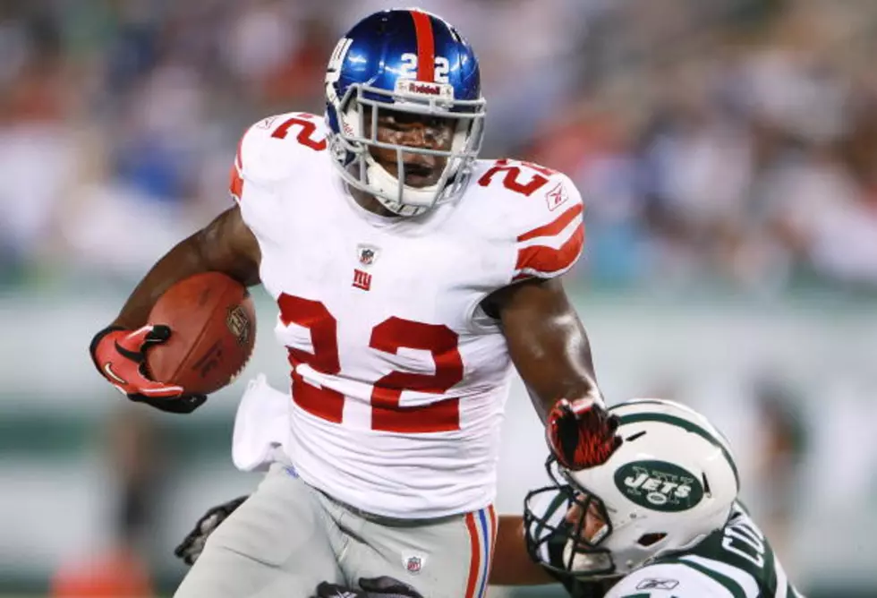 Brown TD Leads Giants to 24-20 Score