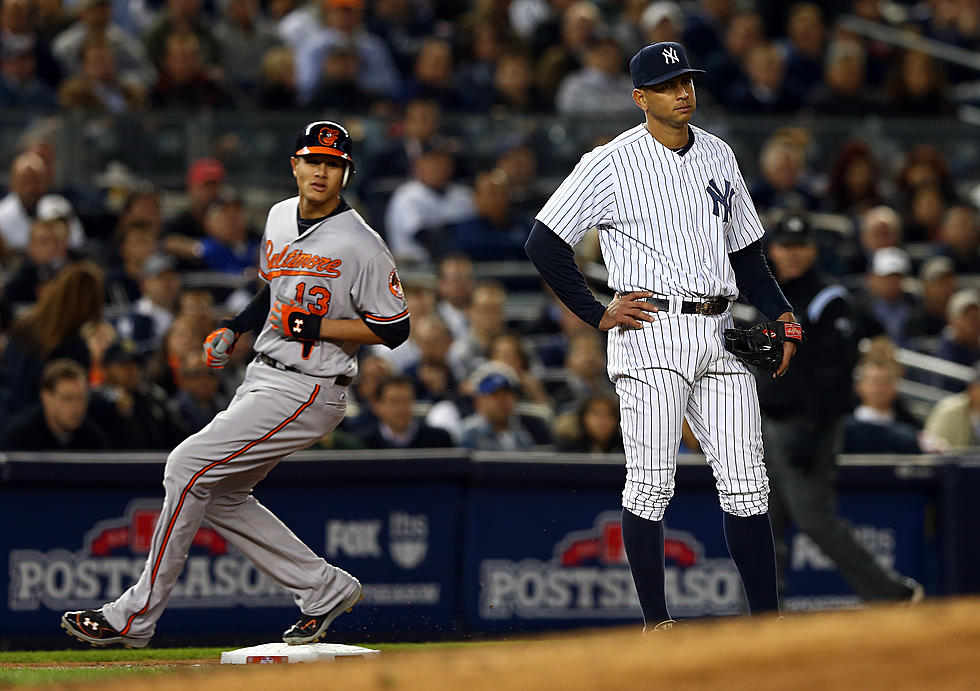 Yanks Lose 2-1, Will Play Game 5 Friday