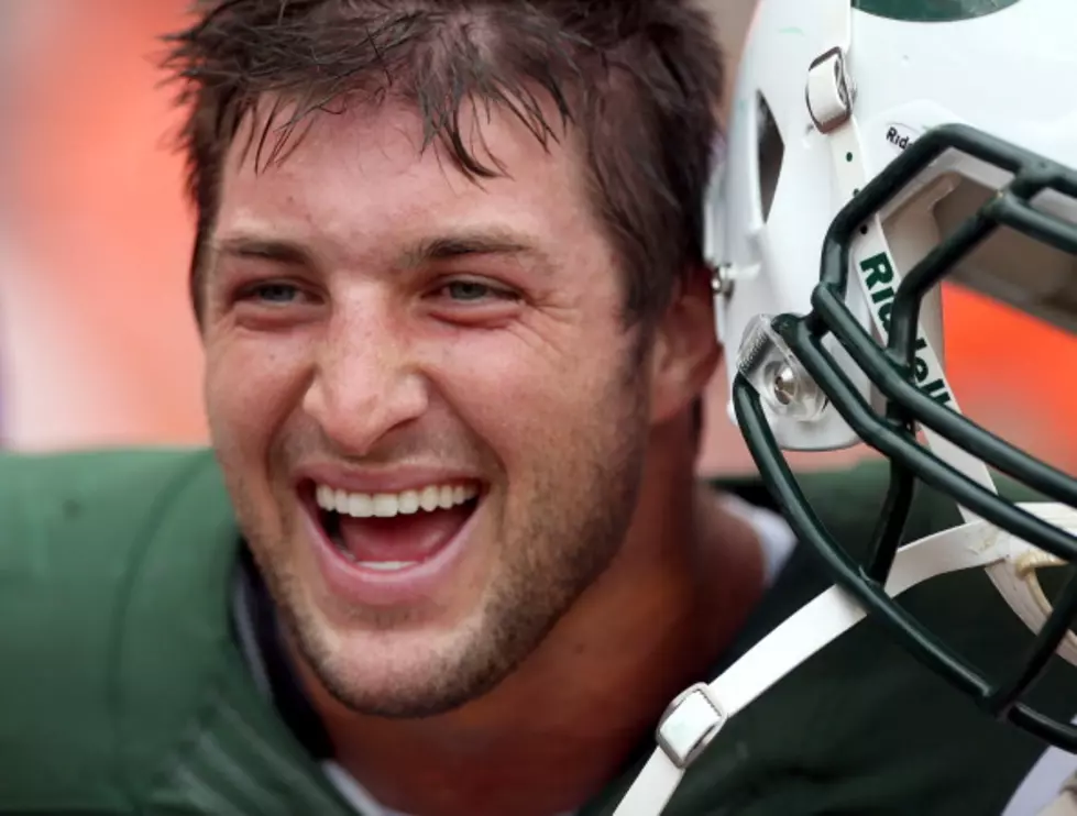 Tim Tebow Trademarks &#8216;Tebowing&#8217;