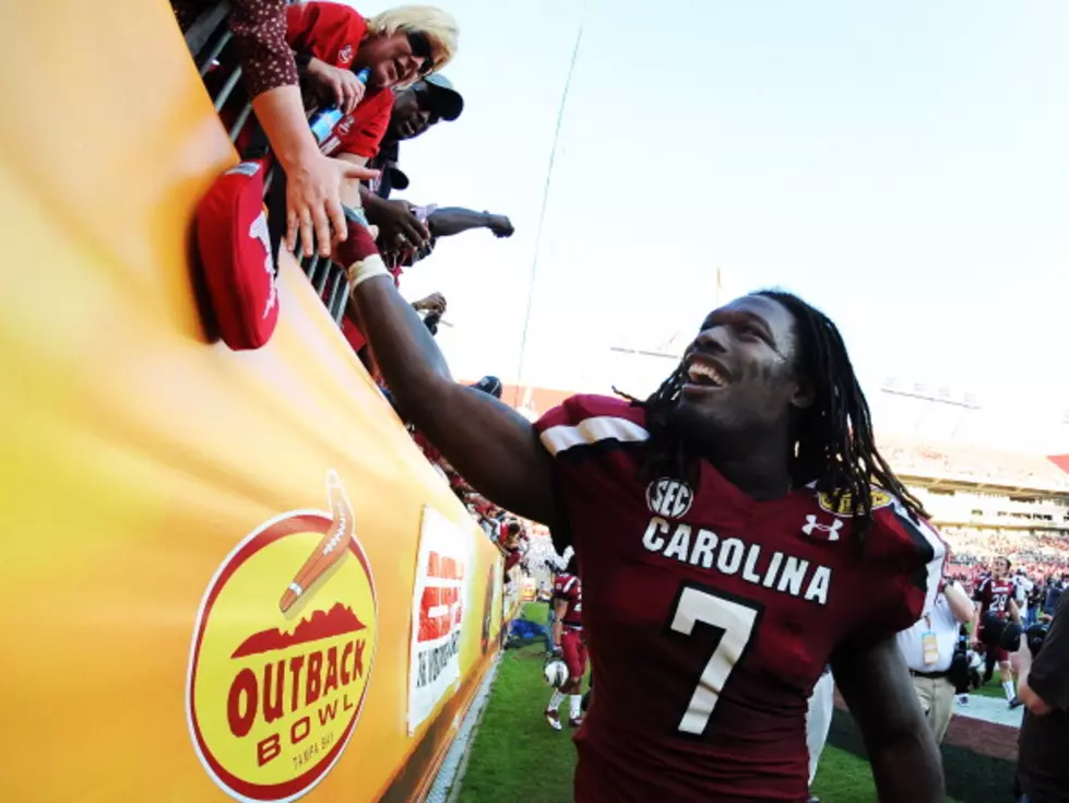 South Carolina&#8217;s Jadeveon Clowney Lays The Hit Of 2013 In Outback Bowl [VIDEO]