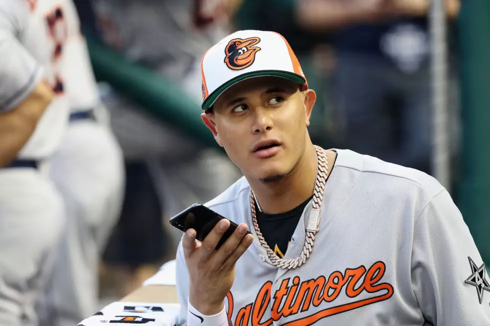 BREAKING: Manny Machado Signs With Padres