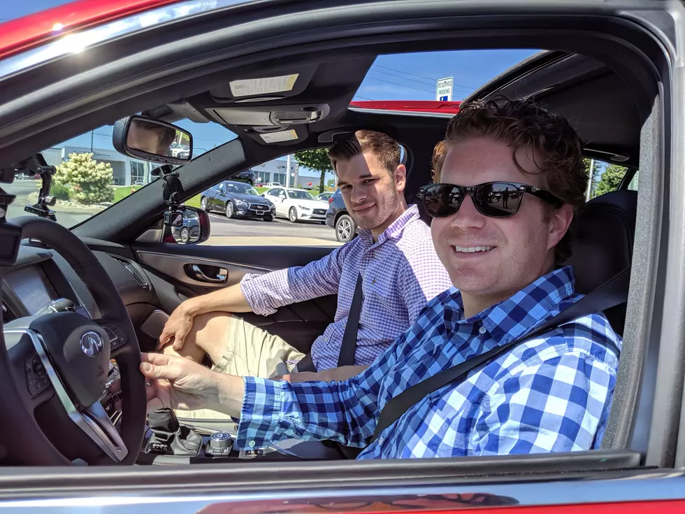 Chris Takes the Infiniti Q50 for a Spin