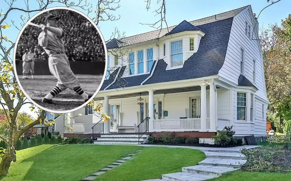 NY Yankee Legend’s Former House For Sale! What’s It Look Like Now?