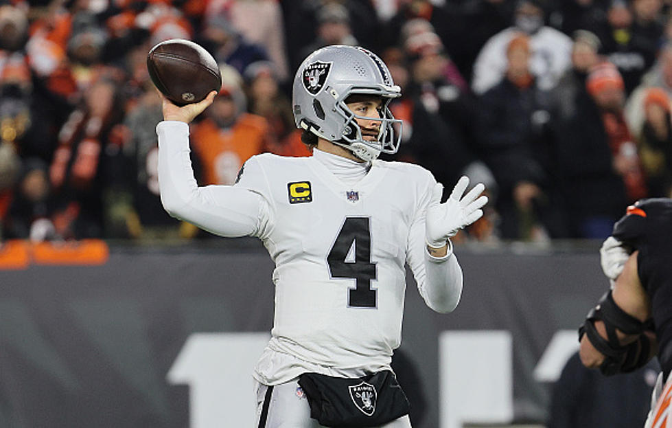 Is Derek Carr The Right Fit At Quarterback For The New York Jets?