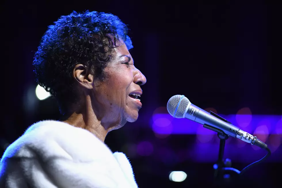 Aretha Franklin Gravely Ill, Surrounded By Family According to Reports
