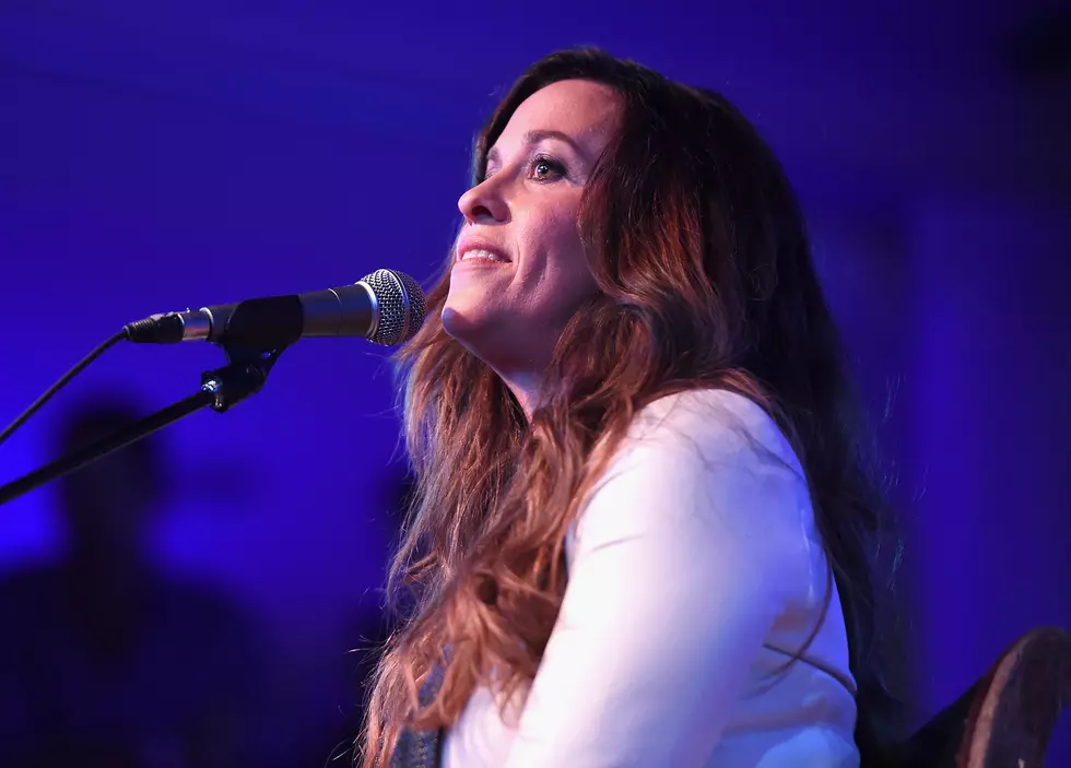 ‘You Oughta Know’ About the Free Alanis Streaming Event on Sunday