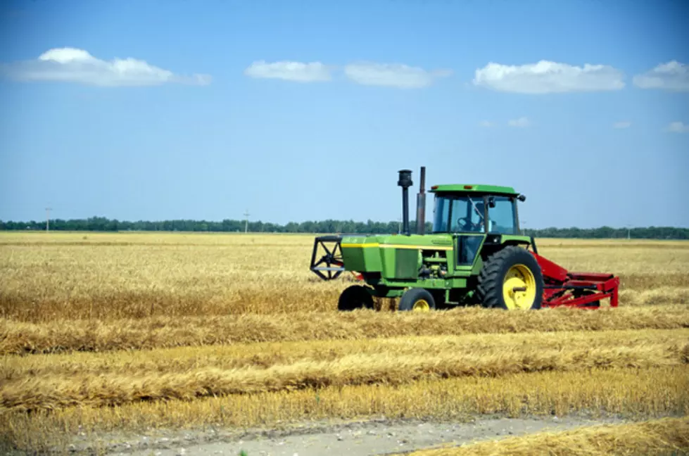 Galva, Illinois Community Harvests Field for Terminally Ill Farmer